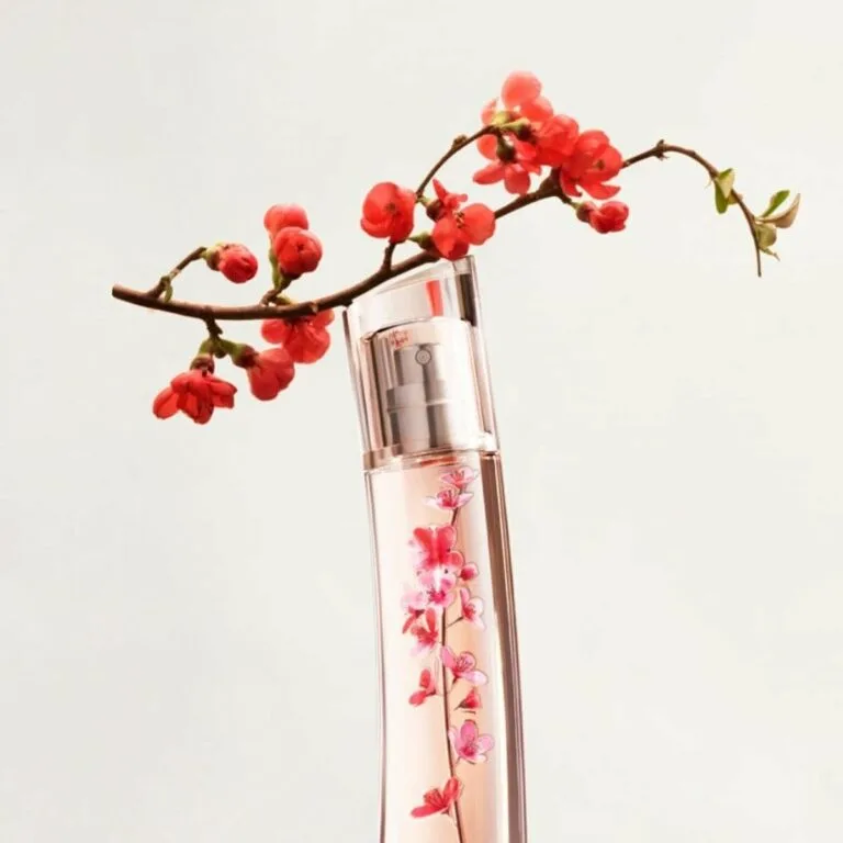 Parfum Kenzo Flower Ikebana - Pyramide olfactive florale boisée