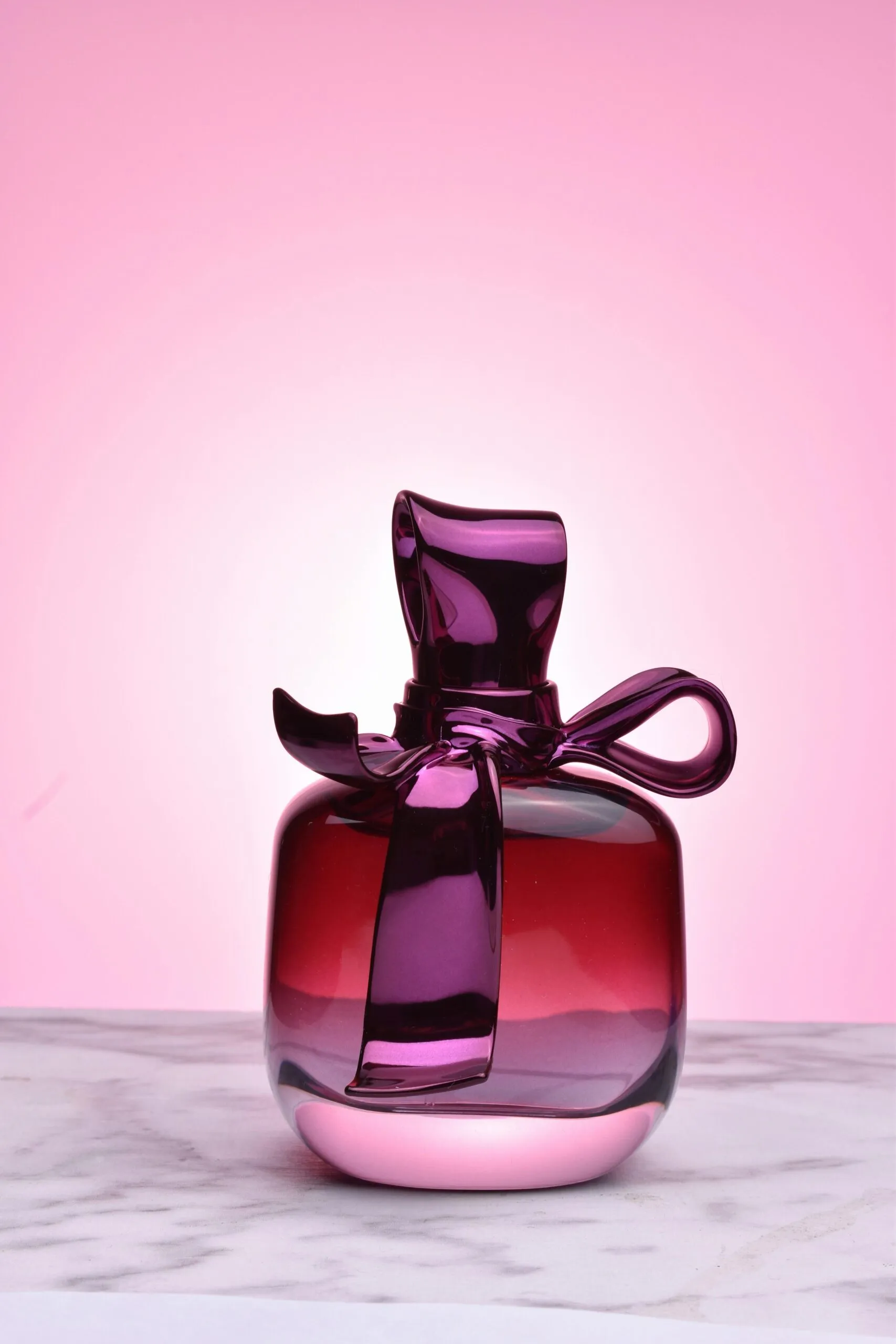 Eau de Toilette vs Eau de Parfum : Laquelle Choisir ?