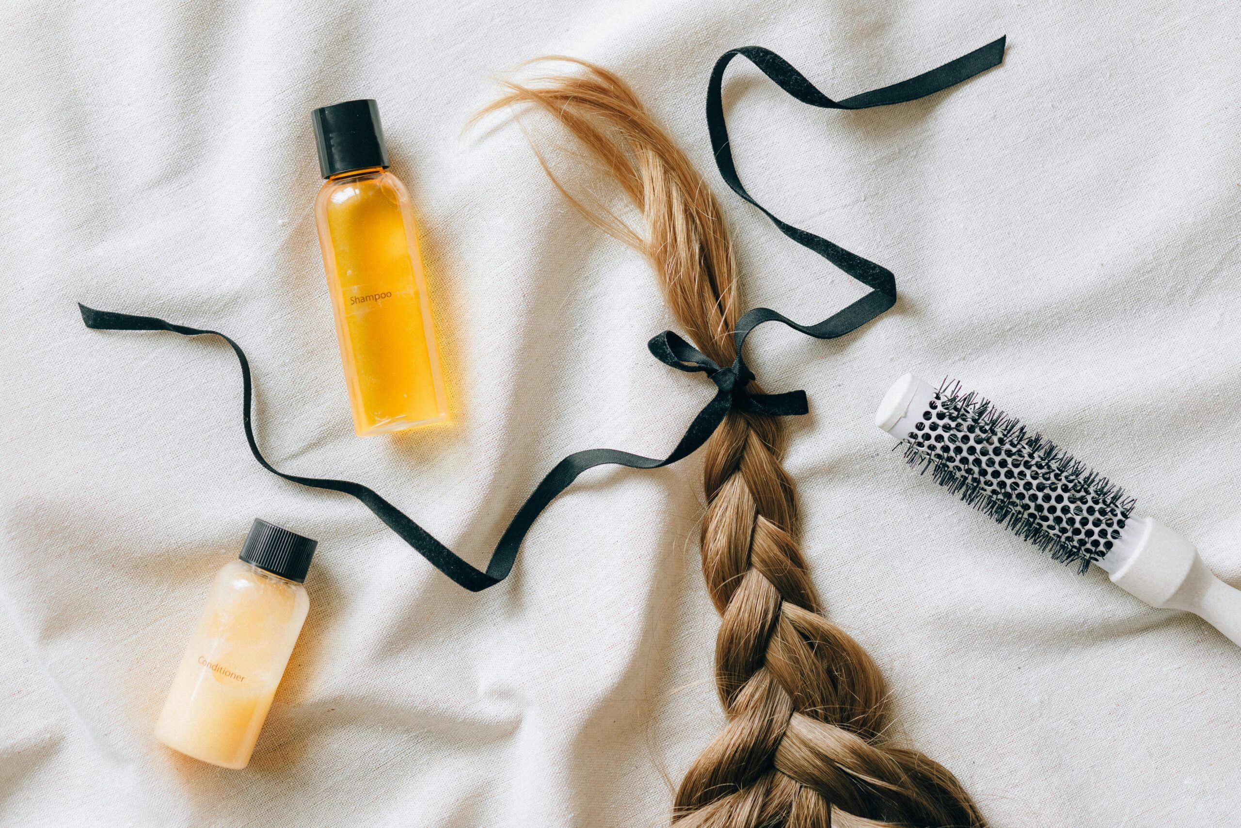 Routine Capillaire Naturelle : 7 Produits Essentiels pour des Cheveux Sains